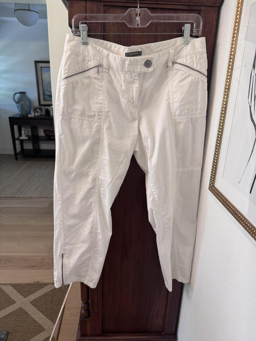 Ann Taylor Pants Womens 8 White Lindsay Capri Twill Zip Pocket Ankle Zip Stretch